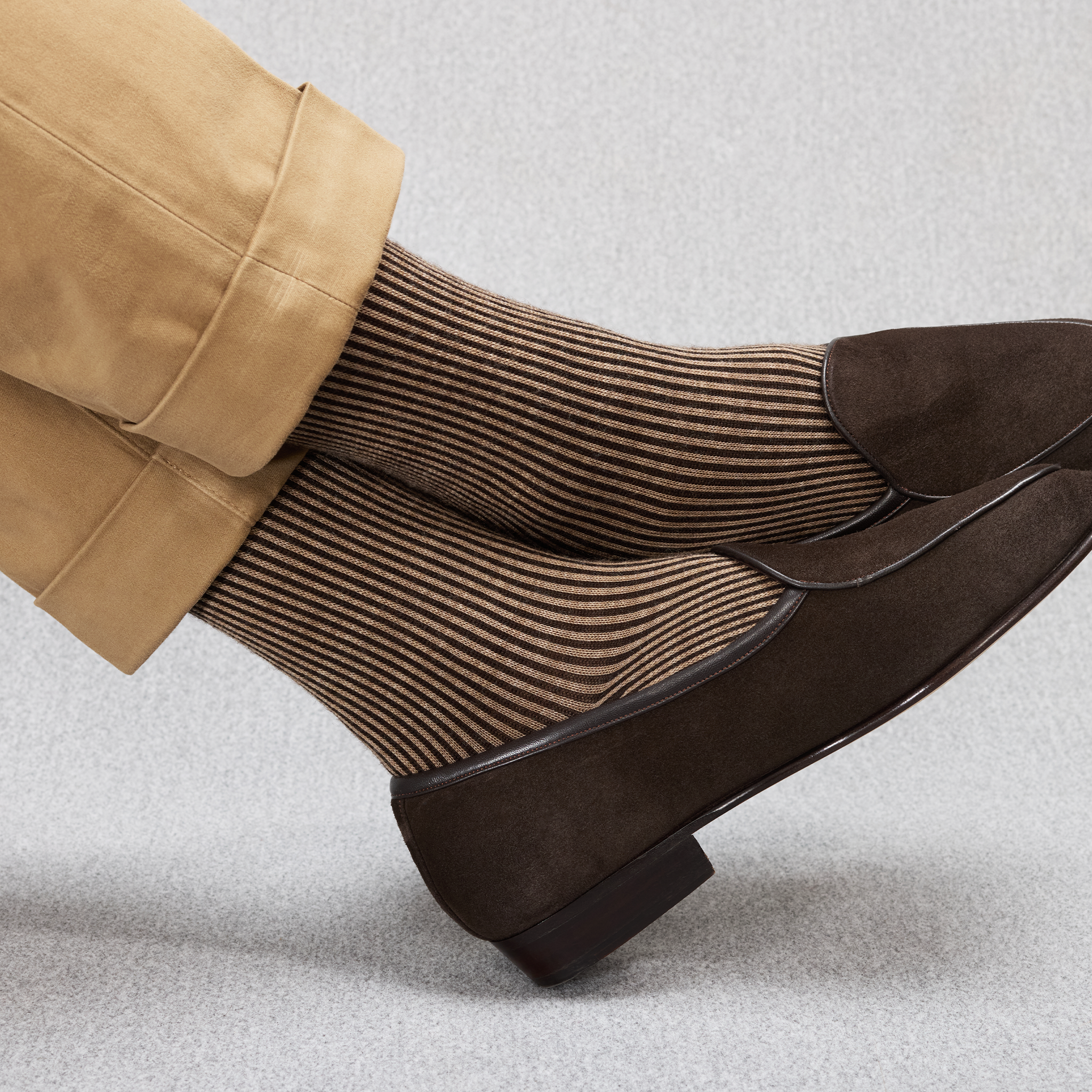 striped wool dress socks Brown and beige in super-solid Size:Size 16w---Bust 43 Waist 36.25 Hips 45.5 Shoulder to floor 61, +$10.00 Stretch Cotton Poplin Piped Inexpensive Kid Prom Dresses 2018