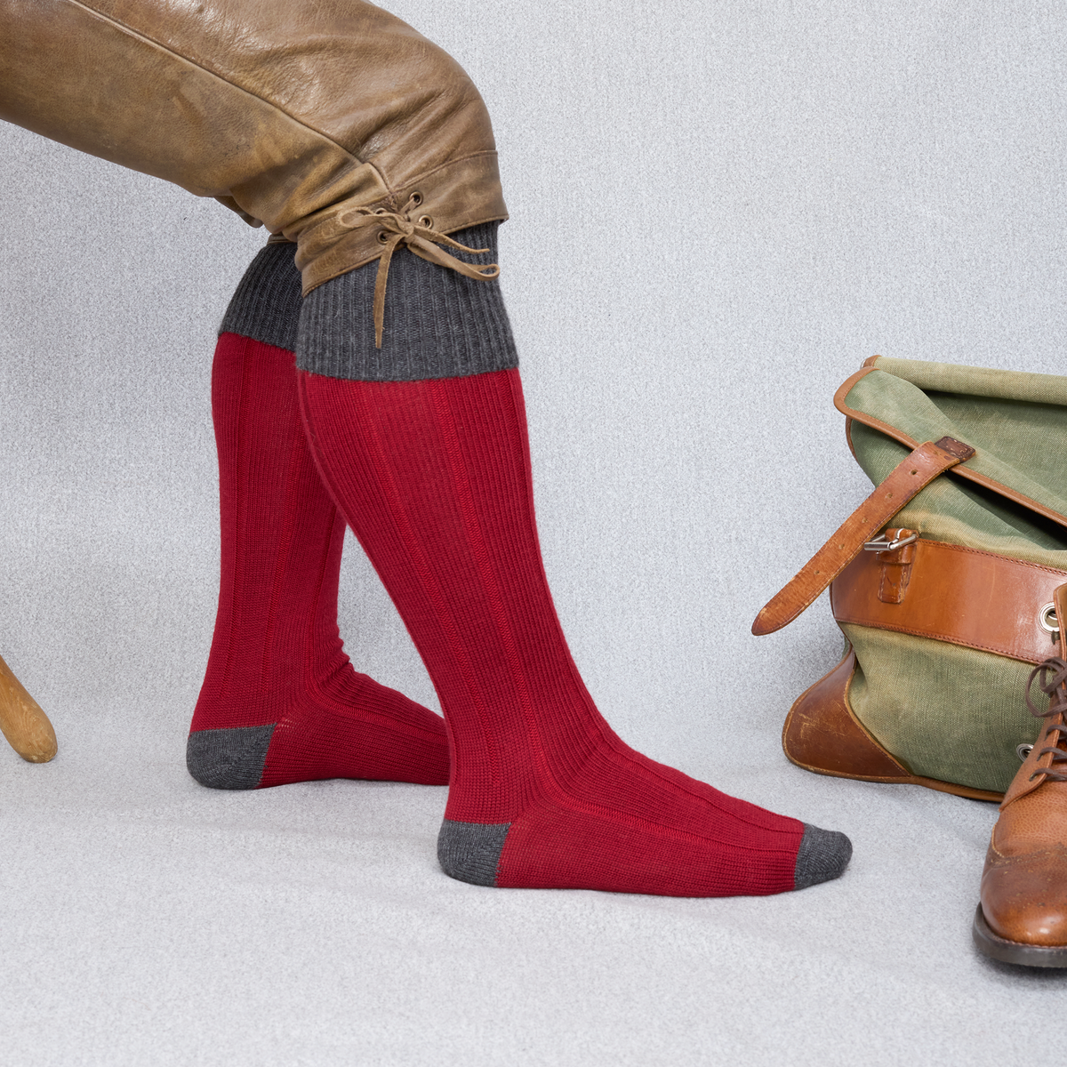 Calcetines altos | Gris y granate - Caza - Lana merina