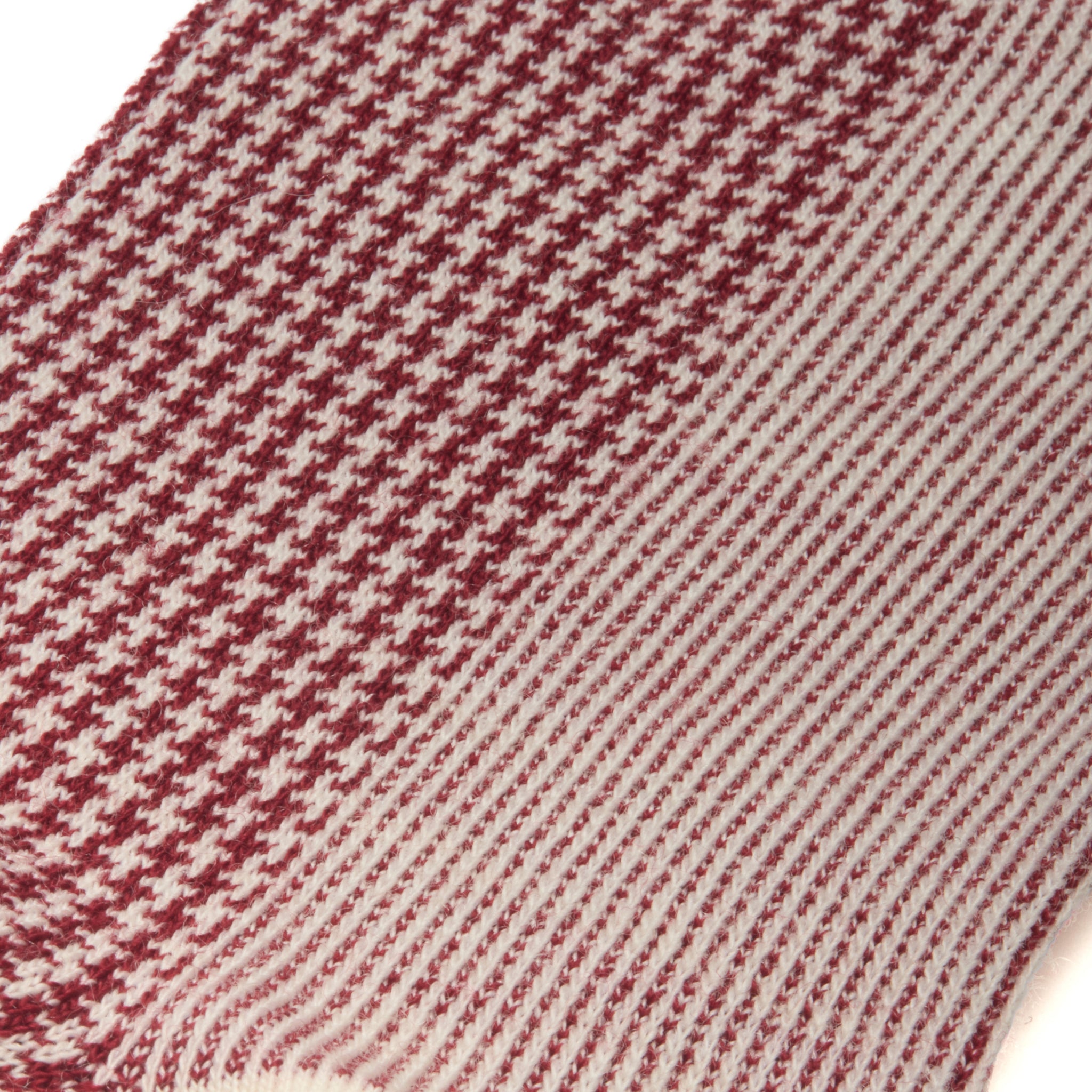 Schnee & Granat - Hahnentritt - Super-Solid Wolle