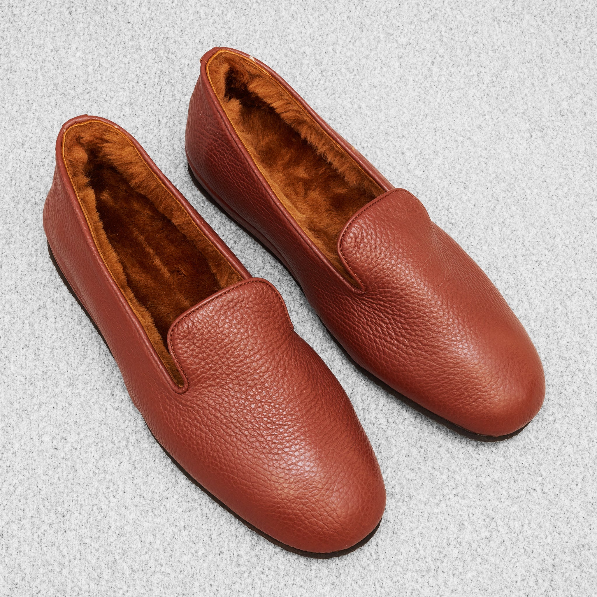 Chaussons marron fourrés - Cuir grainé