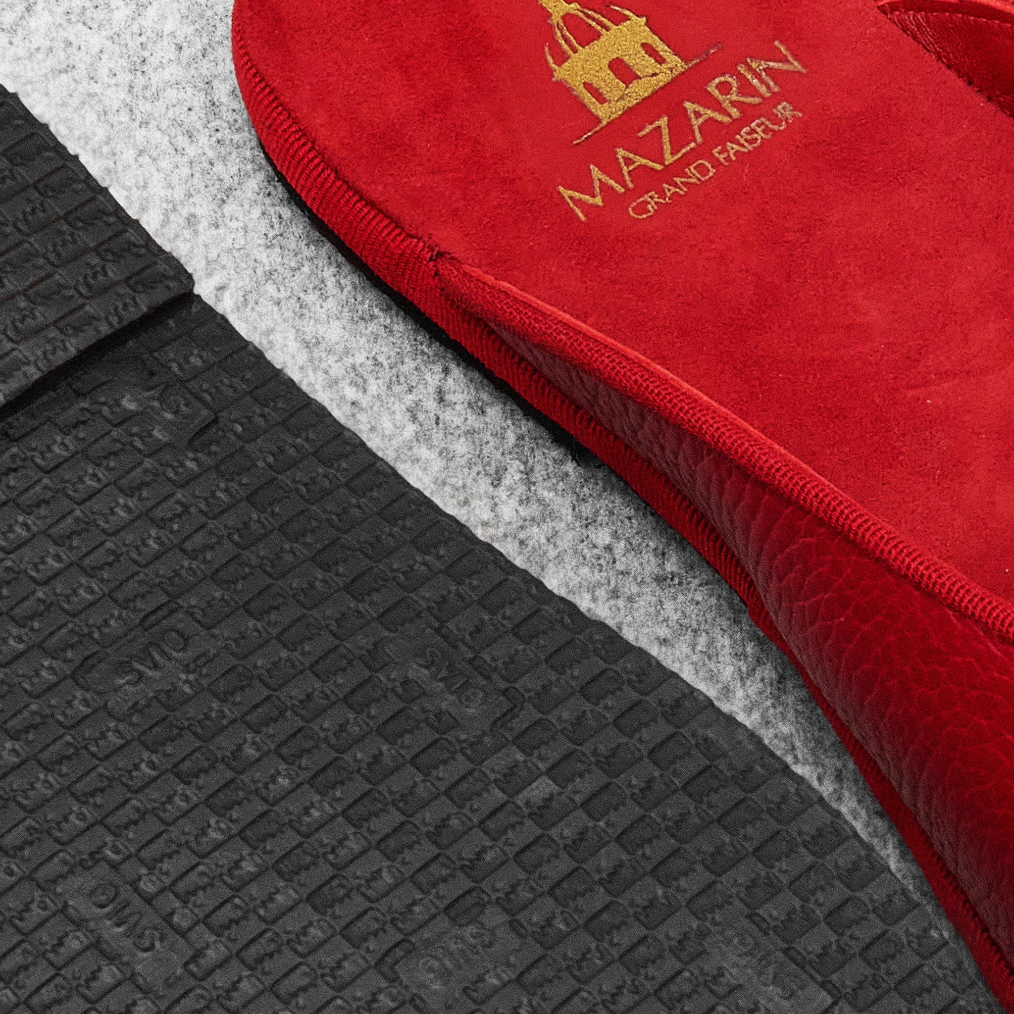 Chaussons ouverts rouges - Cuir grainé