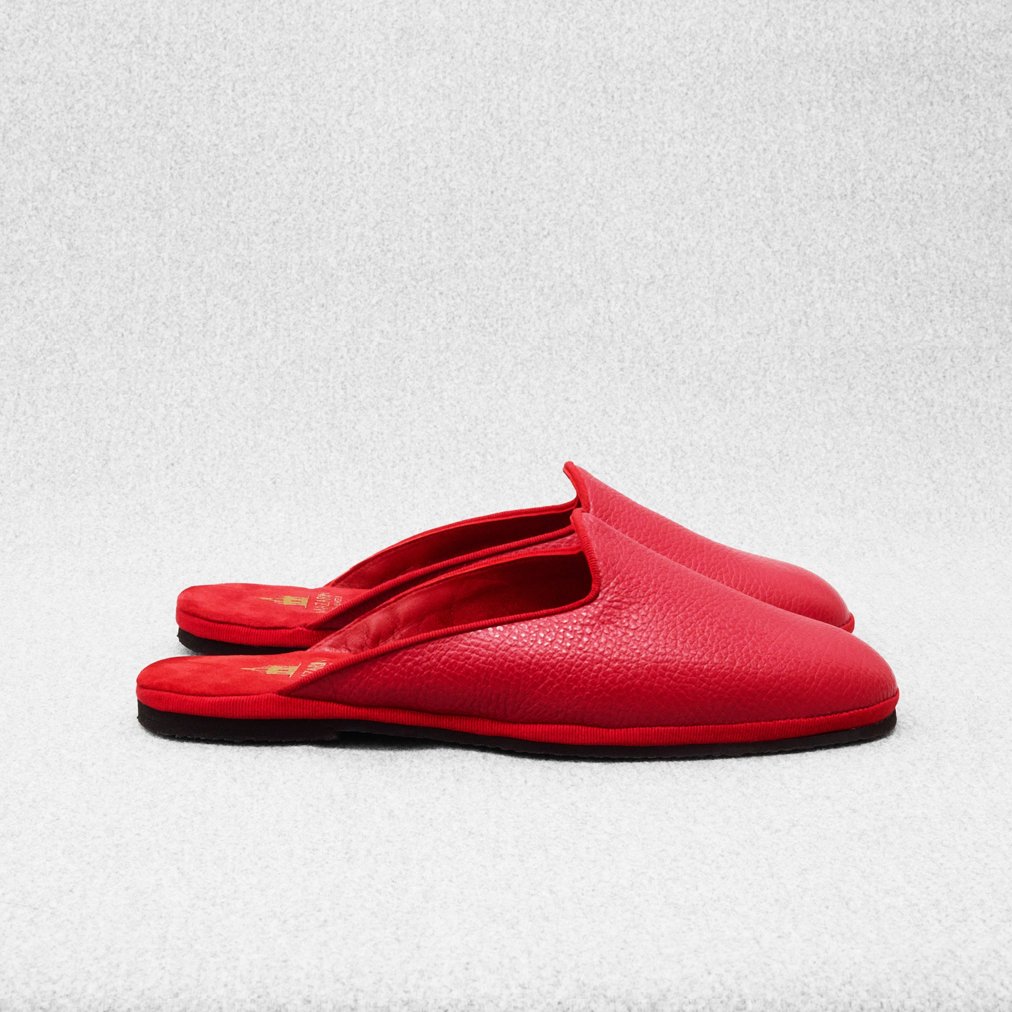 Chaussons ouverts rouges - Cuir grainé