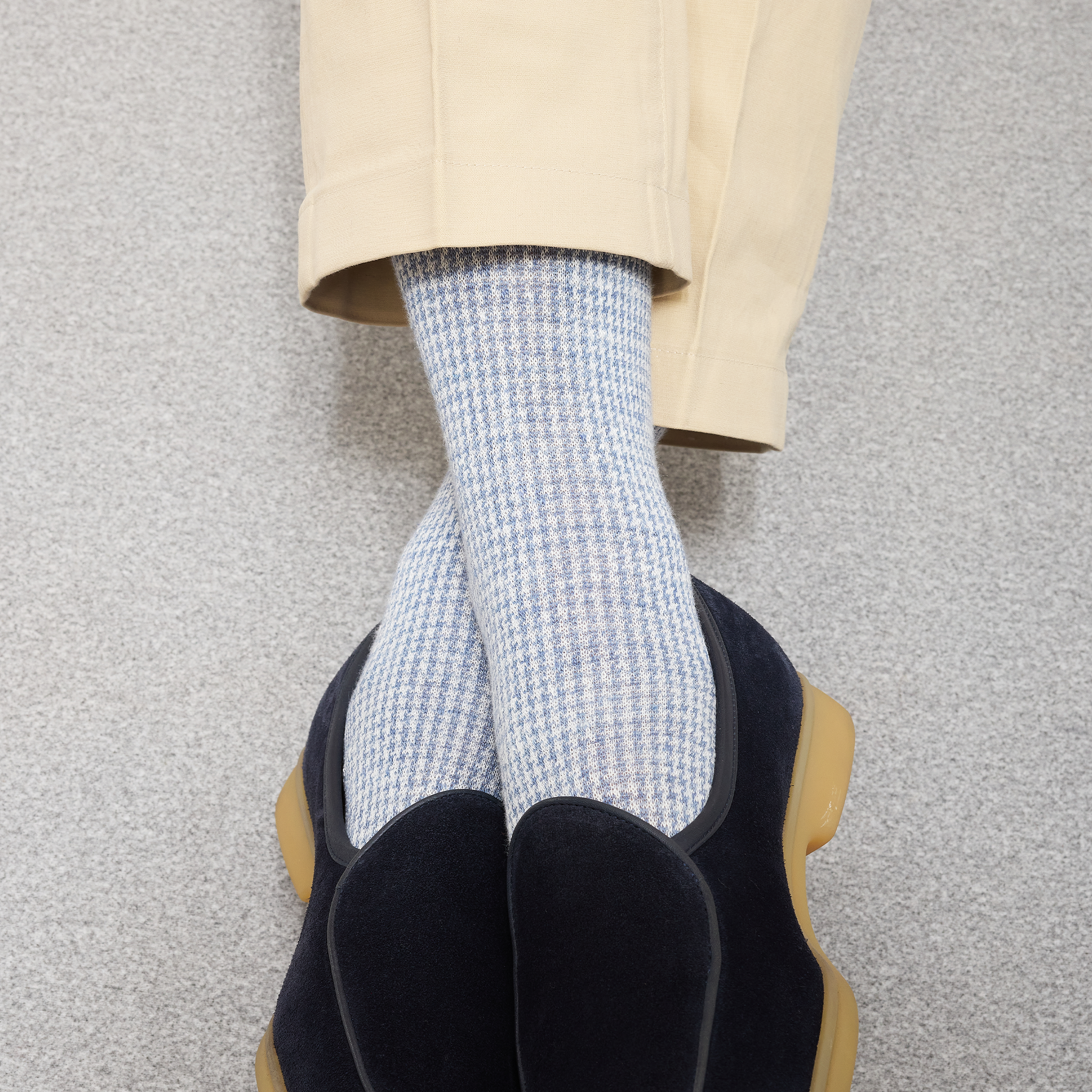Himmelblau & Off-White – Hahnentritt – Leinen – Mazarin X Scavini