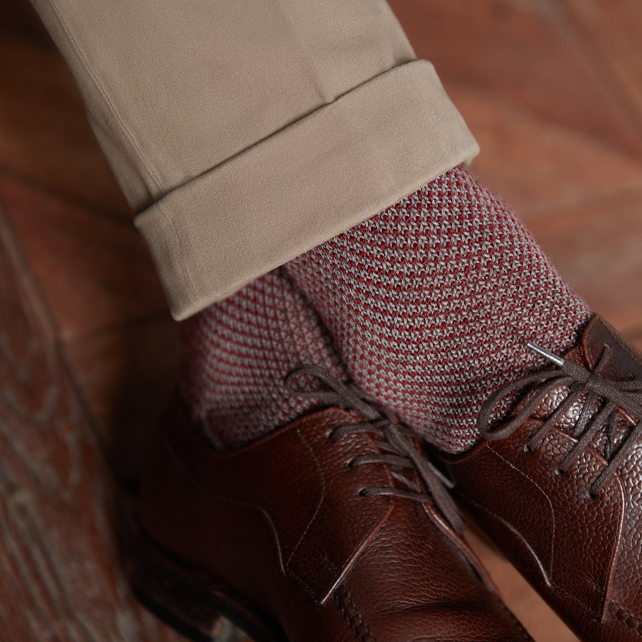 Taupe & bordeaux - Bison-Serie Kaviar - Wolle